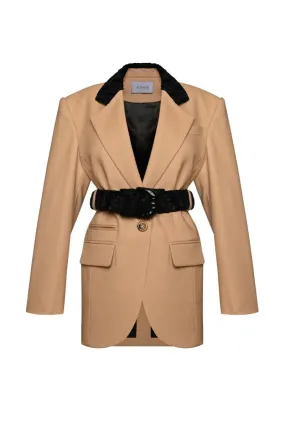 CAMEL BELTED BLAZER WITH FAUX FUR COLLAR