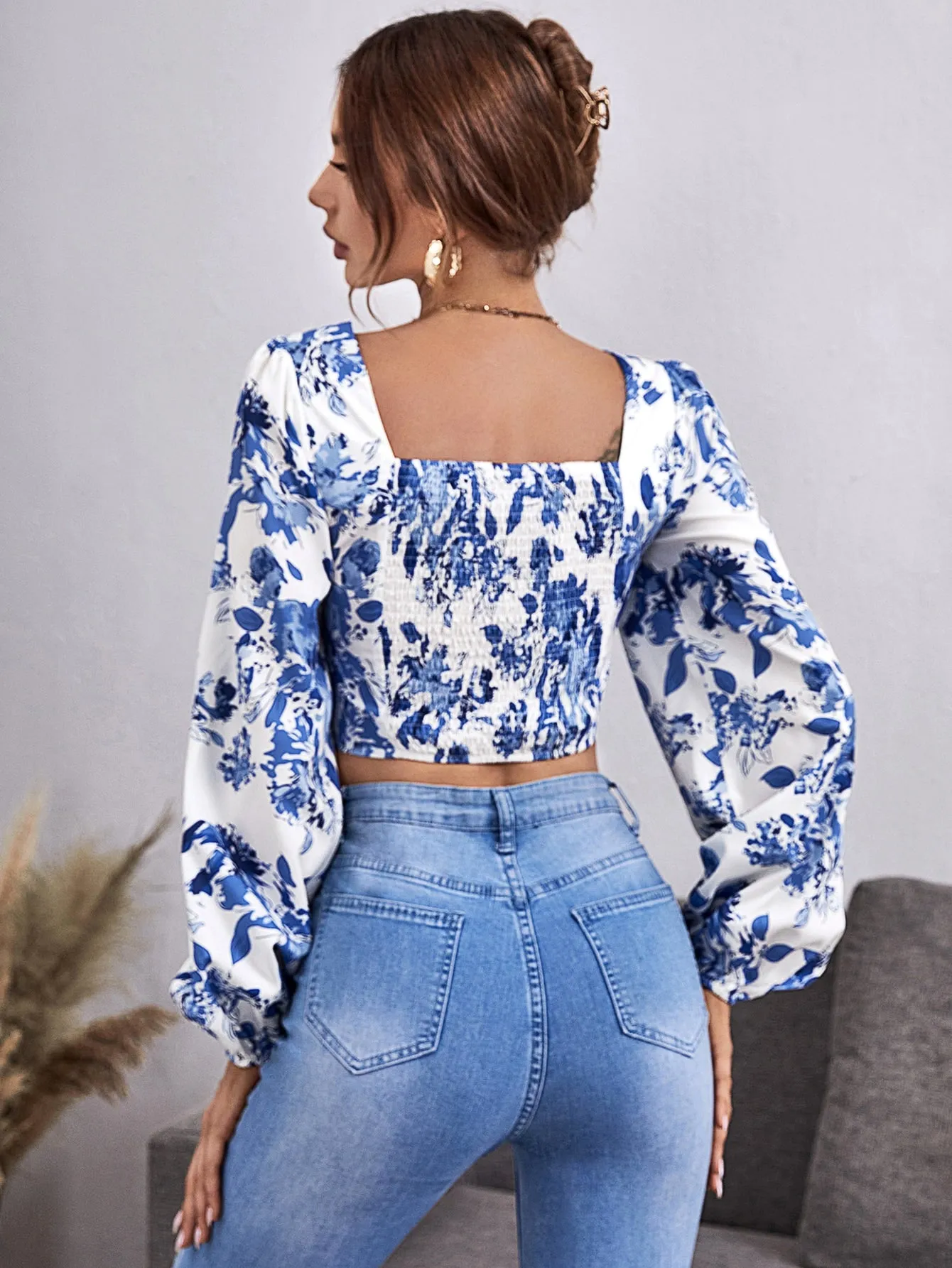 Elegant Floral Shirred Long Sleeve V Neck Crop Blouse