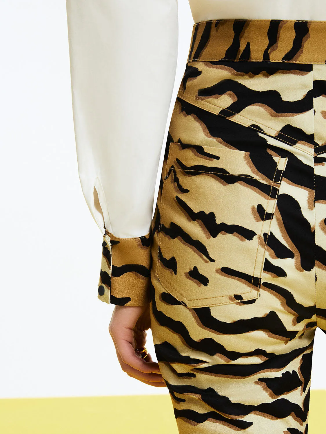 High waist with tiger patterned