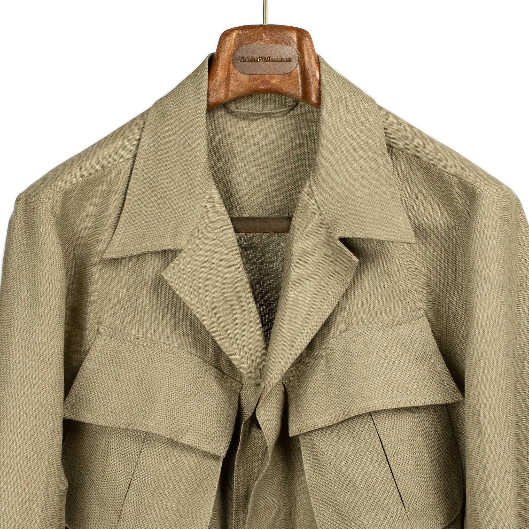 Jungle jacket in khaki midweight linen