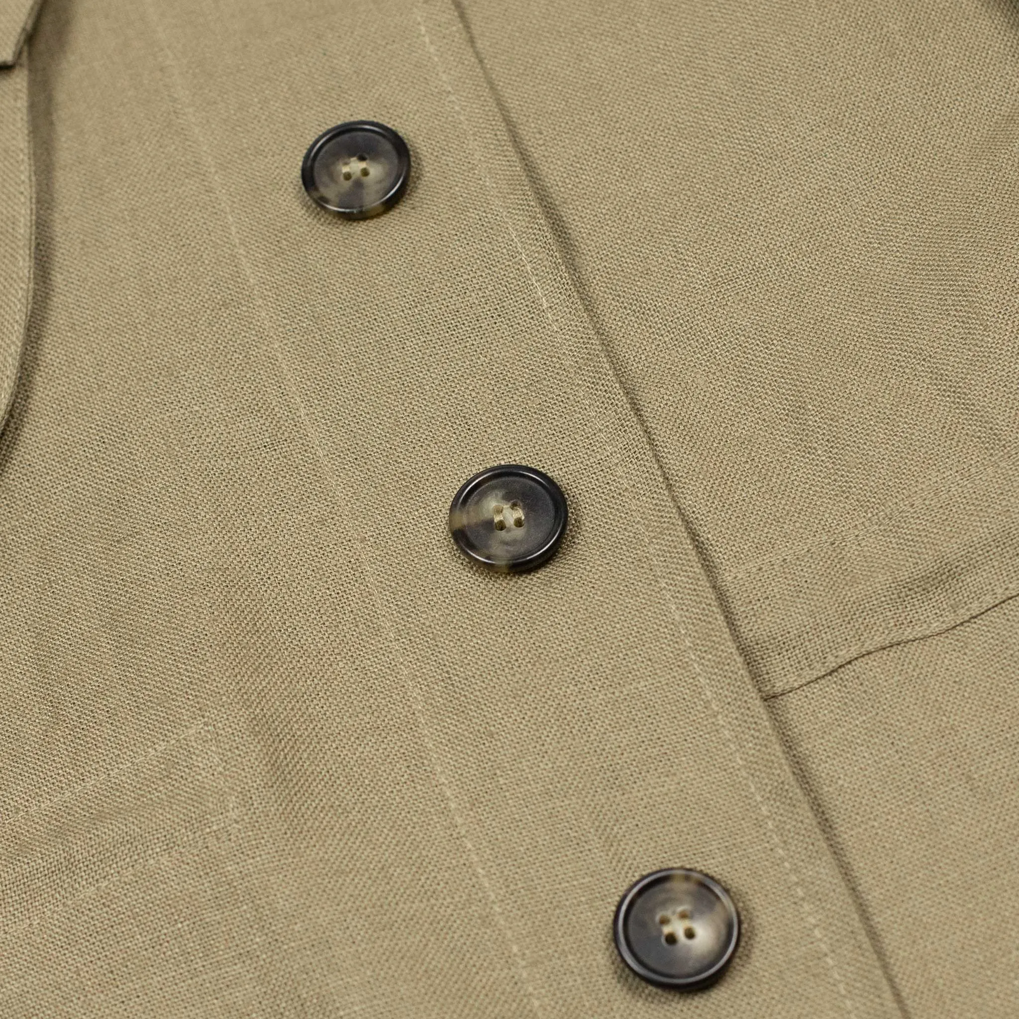 Jungle jacket in khaki midweight linen