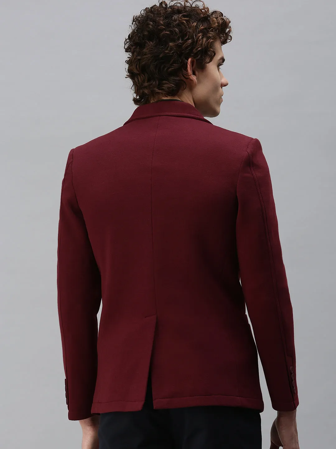 Men's Solid Maroon Single Breasted Blazer