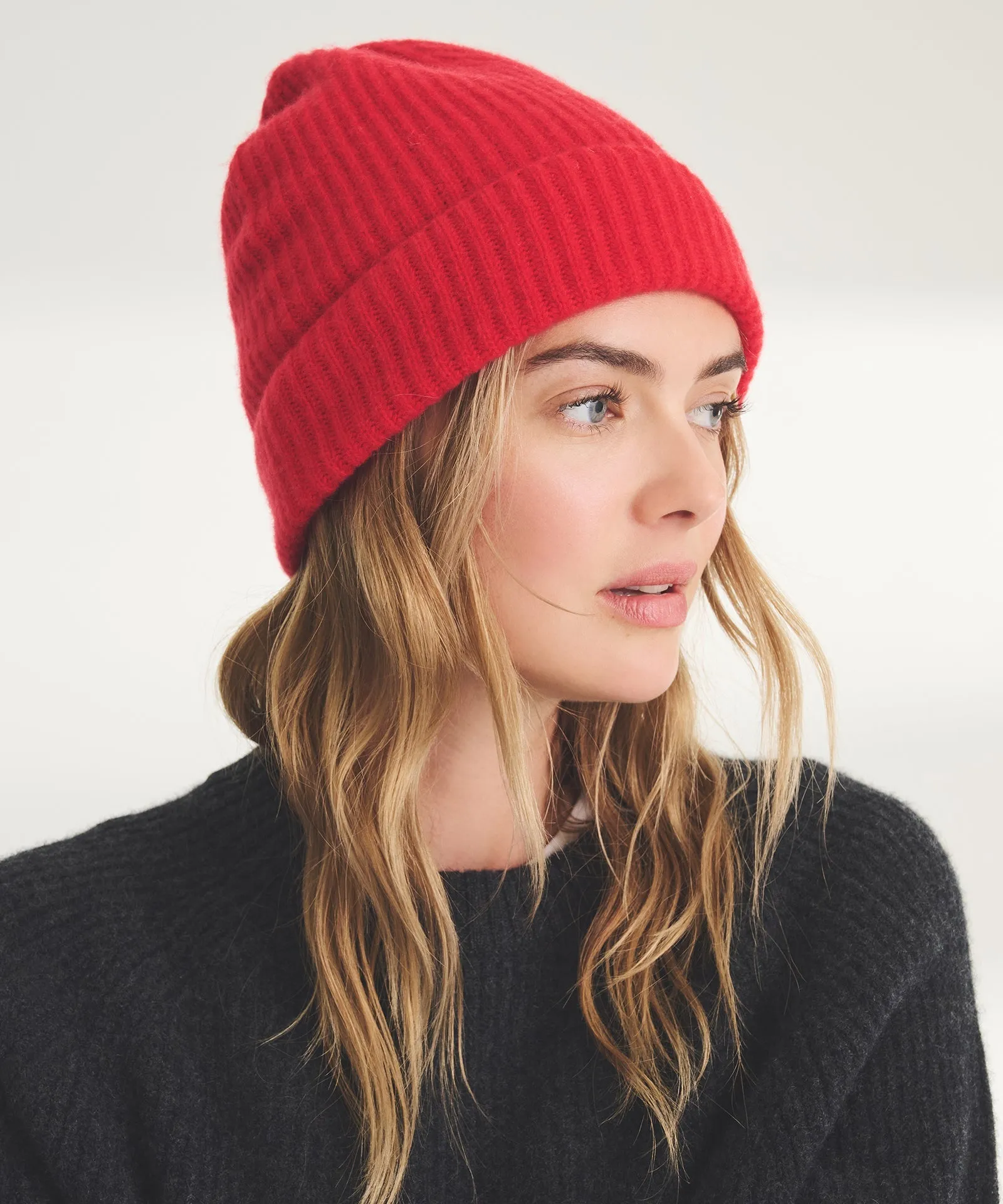 Signature Cashmere Ribbed Beanie