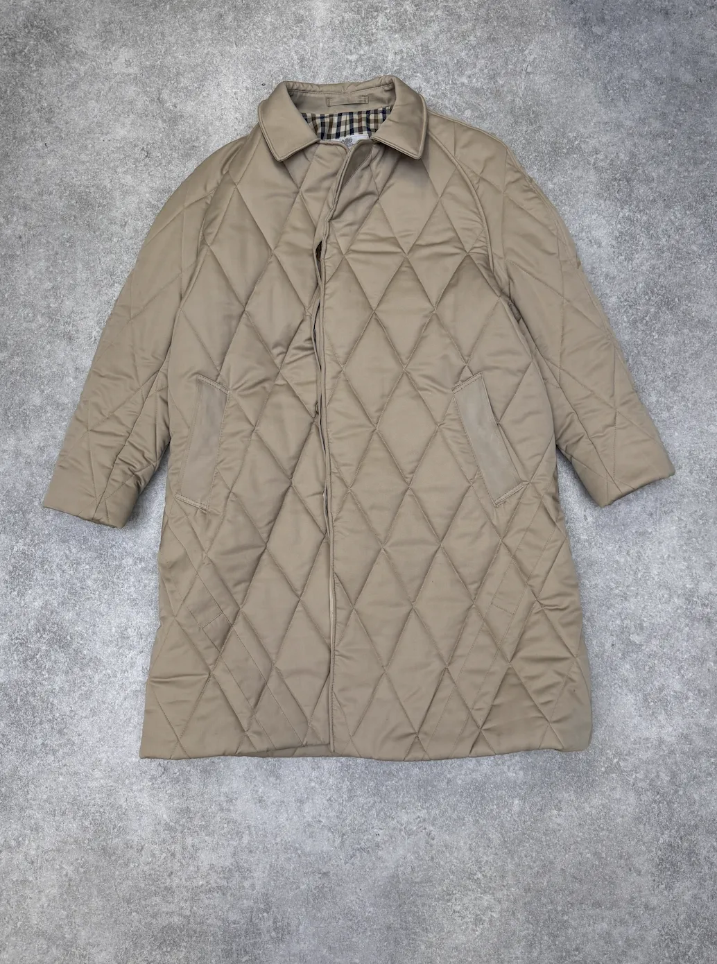 VT Rework : Aquascutum Quilted Reworked Tench Coat